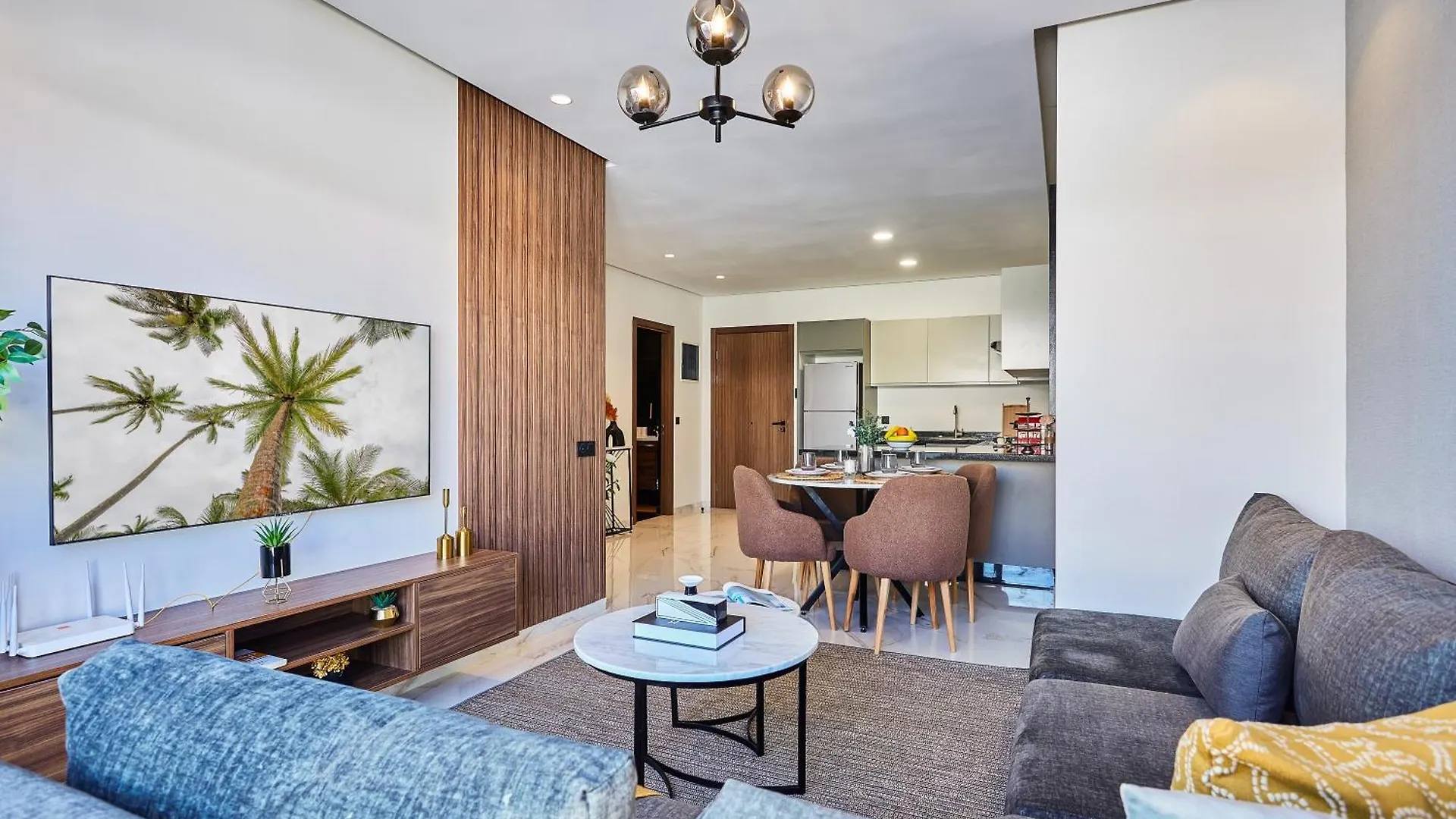 Appartement Sleek And Modern 2-Bed Unit In Downtown Casa à Casablanca