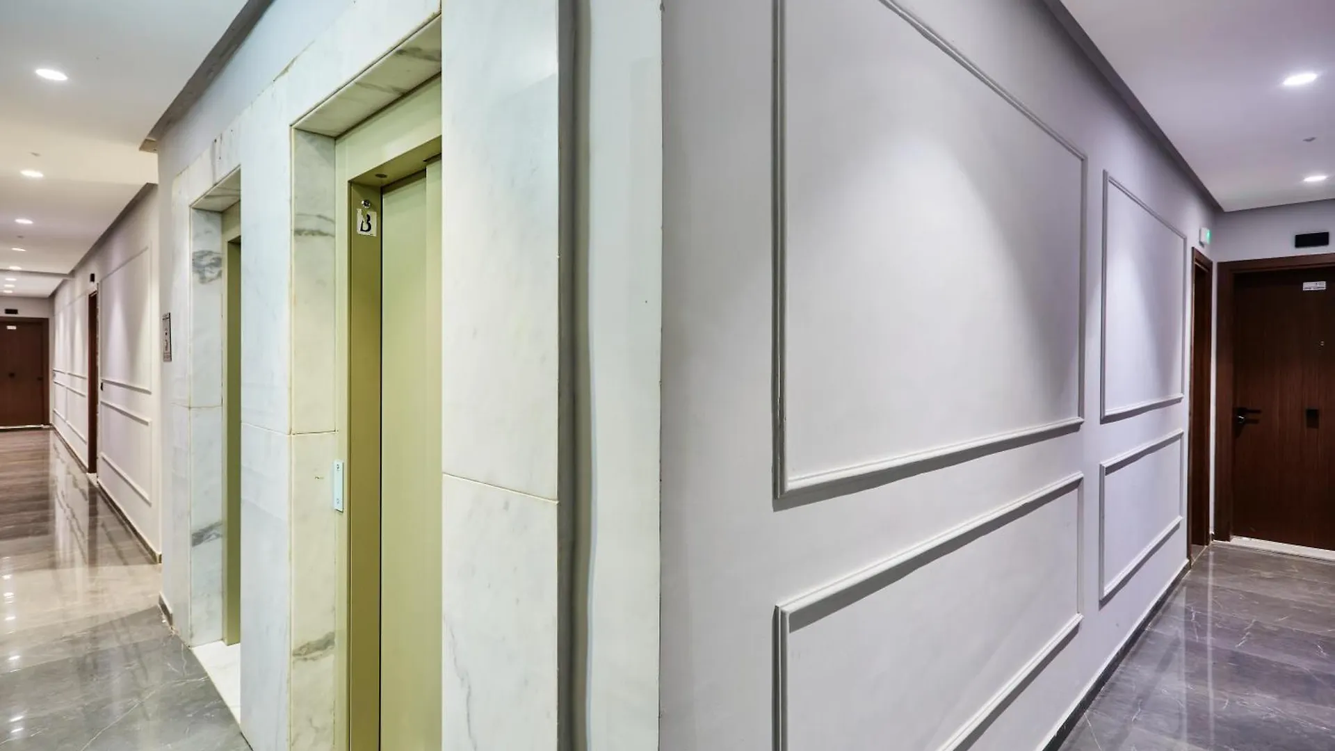 Appartement Sleek And Modern 2-Bed Unit In Downtown Casa à Casablanca