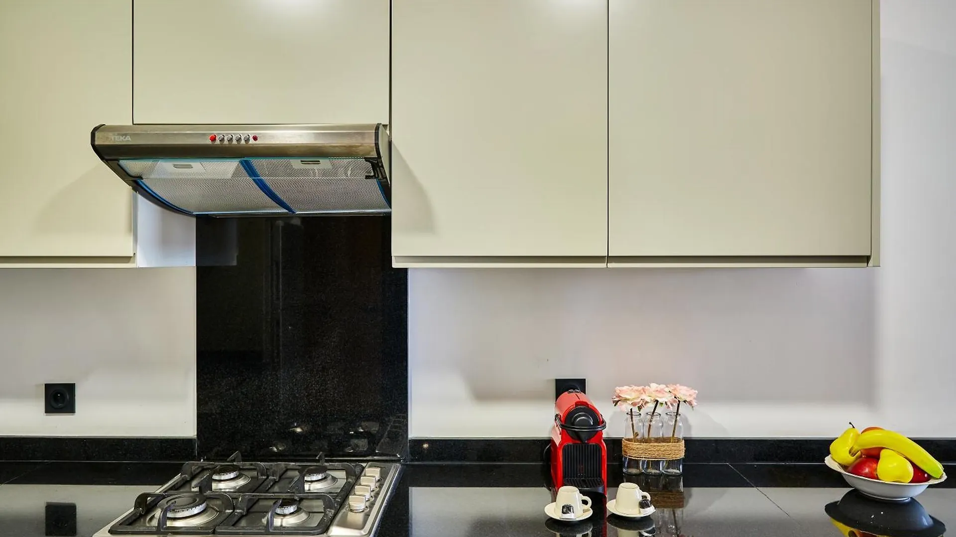 Appartement Sleek And Modern 2-Bed Unit In Downtown Casa à Casablanca
