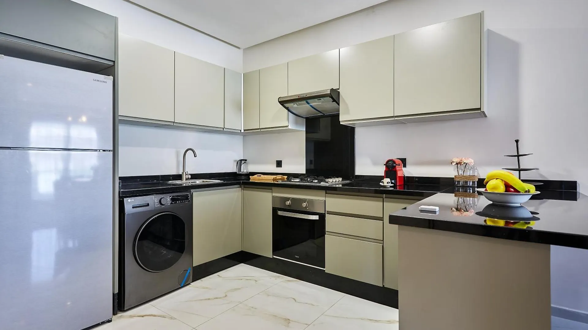 Sleek And Modern 2-Bed Unit In Downtown Casa Apartment Casablanca